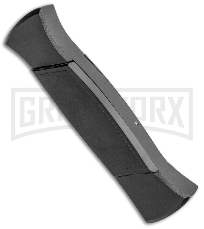 AKC 777 Blackfinger Black OTF Automatic Knife - Dagger Gold Plain 5 AKC 777 Blackfinger Black OTF Automatic Knife - Dagger Gold Plain - Image 3