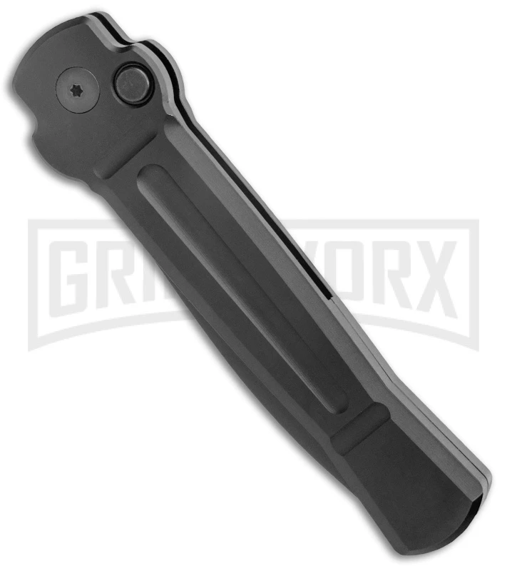 AKC X-treme Ace Black Automatic Knife - Black Two Tone 4 AKC X-treme Ace Black Automatic Knife - Black Two Tone - Image 2